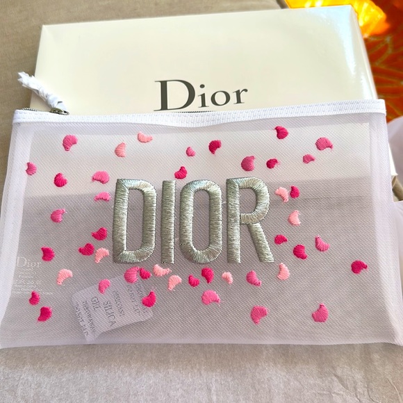 New Christian Dior Floral Design Pouch - Picture 7 of 8